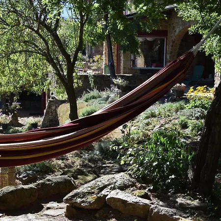 D'hotes De Thoree Bed & Breakfast *