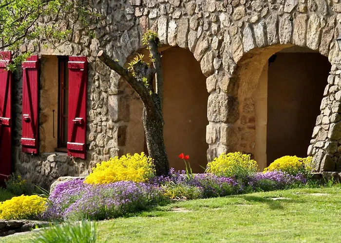 D'hotes De Thoree Bed & Breakfast Maclas