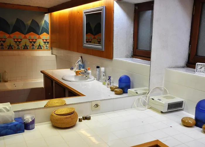 D'hotes De Thoree Bed & Breakfast Maclas